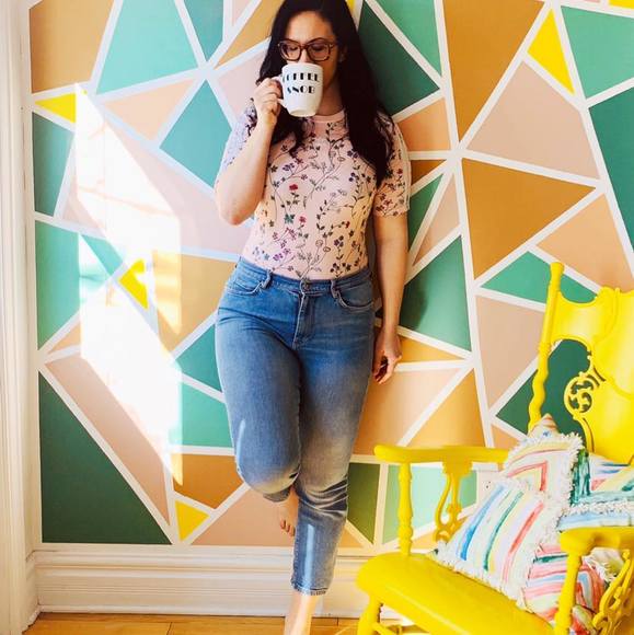 Meet your Posher, Stephanie - Picture 1 of 1